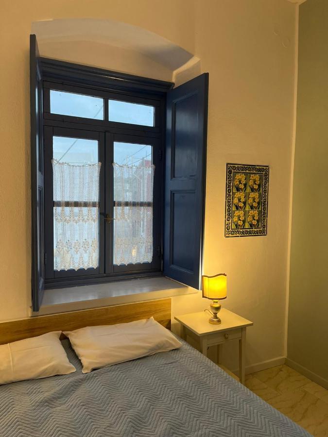 Almira Studios And Apartments Agia Marina  Dış mekan fotoğraf