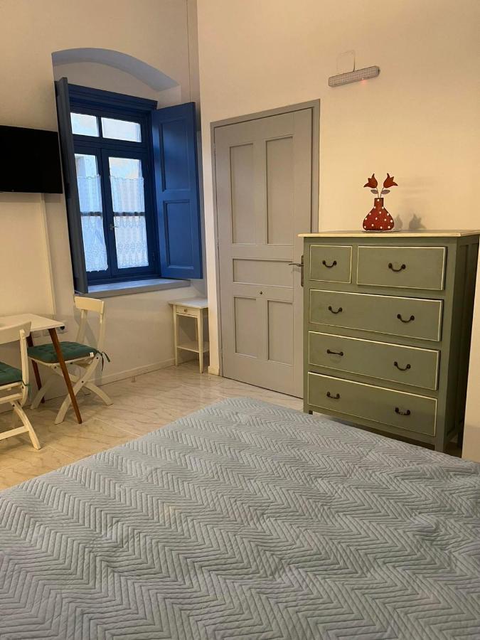 Almira Studios And Apartments Agia Marina  Dış mekan fotoğraf