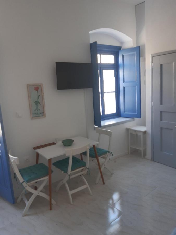 Almira Studios And Apartments Agia Marina  Dış mekan fotoğraf